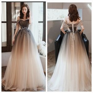 Khaki, Sweetheart Neckline,  Short Sleeve,  Lace, Sequins,  Applique,  Ball Gown